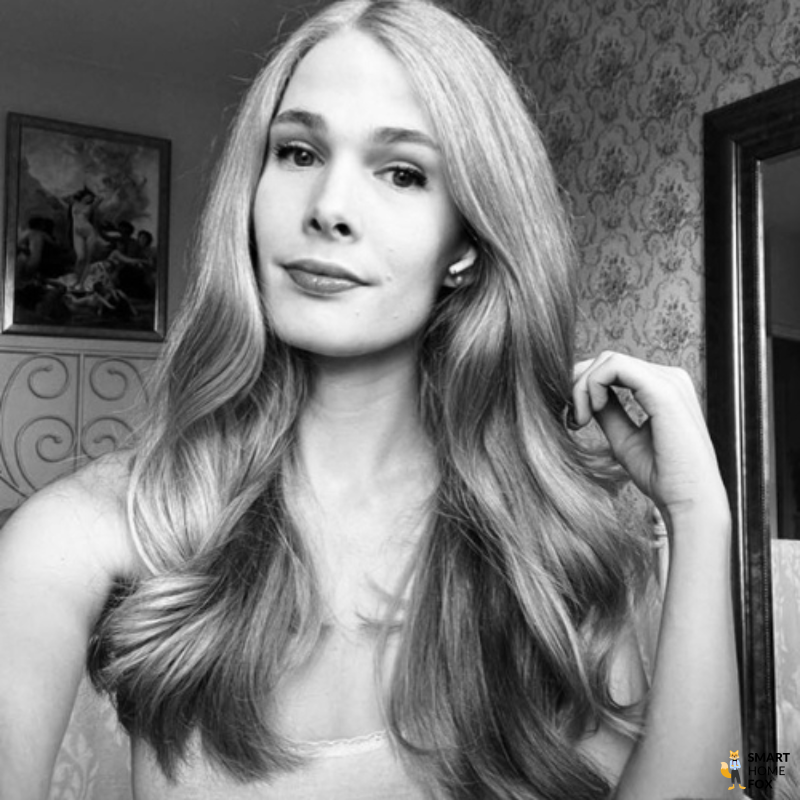 Janina von Smart Home Fox ist in der Nahaufnahme zu sehen